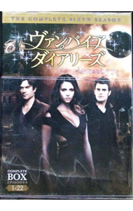 &nbsp;&nbsp;&nbsp; ヴァンパイア・ダイアリーズ　シックス・シーズン　コンプリート・ボックス の詳細 発売元: ワーナー・ブラザース・ホームエンターテイメント カナ: ヴァンパイアダイアリーズシックスシーズンコンプリートボックス THE VAMPIRE DIARIES SEASON6 / ヨウガ ディスク枚数: 11枚 品番: 1000582243 リージョンコード: 2 発売日: 2015/10/21 映像特典: 泣いた！怒った！驚いた！〜みんなで語ろうベスト・シーン〜／6シーズン目の卒業式〜お疲れさま＆ありがとう〜／ようこそジョージアへ／コミコン2014 内容Disc-1＜第1話＞ずっと忘れない＜第2話＞エレナの決断Disc-2＜第3話＞パラダイスへようこそ＜第4話＞デイモンの罪Disc-3＜第5話＞迷える者たち＜第6話＞届かぬ想いDisc-4＜第7話＞たどれない思い出＜第8話＞双子の使命Disc-5＜第9話＞救出作戦＜第10話＞クリスマスの奇跡Disc-6＜第11話＞救いの血＜第12話＞死にゆく者への祈りDisc-7＜第13話＞孤独な誕生日＜第14話＞逝かないでDisc-8＜第15話＞永遠の別れ＜第16話＞堕ちるままにDisc-9＜第17話＞かごの中の鳥＜第18話＞6人の異端者Disc-10＜第19話＞母からの手紙＜第20話＞愛する君のためにDisc-11＜第21話＞魔法のような夜に＜第22話＞愛しき人たちへ 関連商品リンク : 洋画 ワーナー・ブラザース・ホームエンターテイメント