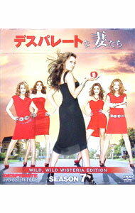 &nbsp;&nbsp;&nbsp; デスパレートな妻たち　シーズン7　コンパクト　BOX の詳細 発売元: ウォルト・ディズニー・スタジオ・ジャパン カナ: デスパレートナツマタチシーズン7コンパクトボックス DESPERATE HOUSEWIVES SEASON7 / ヨウガ ディスク枚数: 12枚 品番: VWDS2892 リージョンコード: 2 発売日: 2014/07/16 映像特典: ［4］「ボディ・オブ・プルーフ　死体の証言　シーズン1」エピソード1／［5］「リベンジ　シーズン1」エピソード1／［8］「デイ・ブレイク〜奪われた明日」エピソード1／［11］「デトロイト　1−8−7」エピソード1／［12］キャストがトリビアに挑戦！／ウィステリア通りの子供たち／NGシーン集／未公開シーン（売れっ子，負傷，復讐は続く，企み，お見舞い，レネのやる気，優しい友達，チャーリー，断酒会にて，気になる存在，ペニーの心配，ホームパーティー） 内容Disc-1＜エピソード1＞戻ってきた男＜エピソード2＞ぎこちない結婚＜エピソード3＞幸せの在りかDisc-2＜エピソード4＞二人の娘＜エピソード5＞年下の恋人Disc-3＜エピソード6＞苦渋の選択＜エピソード7＞昨日の友Disc-4＜エピソード8＞幸せを数えて＜エピソード9＞邪悪な種Disc-5＜エピソード10＞暴徒の街＜エピソード11＞謎の狙撃者Disc-6＜エピソード12＞不器用な愛＜エピソード13＞子供の存在Disc-7＜エピソード14＞打ち捨てた過去＜エピソード15＞別れの時Disc-8＜エピソード16＞人生の意味＜エピソード17＞究極の犠牲Disc-9＜エピソード18＞許されざる者＜エピソード19＞禁じられた遊びDisc-10＜エピソード20＞緩やかな毒＜エピソード21＞震える夜Disc-11＜エピソード22＞因縁の対決＜エピソード23＞一世一代の秘密 関連商品リンク : 洋画 ウォルト・ディズニー・スタジオ・ジャパン　