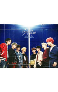 &nbsp;&nbsp;&nbsp; TOP−Japanese　ver．−　初回生産限定盤B の詳細 カテゴリ: 中古CD ジャンル: 海外のロック＆ポップス 海外のアーティスト 発売元: 株式会社ソニー・ミュージックレーベルズ　エピックレコードジャパン アーティスト名: Stray　Kids カナ: トップジャパニーズブイイーアールショカイセイサンゲンテイバンビー TOP - JAPANESE VER. - / ストレイキッズ STRAY KIDS ディスク枚数: 1枚 品番: ESCL5432 発売日: 2020/06/03 ENG: STRAY KIDS TOP - JAPANESE VER. - 曲名Disc-11.　TOP（Japanese　ver．）2.　SLUMP（Japanese　ver．）3.　SLUMP（Instrumental） 関連商品リンク : Stray　Kids 株式会社ソニー・ミュージックレーベルズ　エピックレコードジャパン