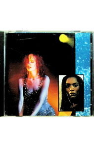 &nbsp;&nbsp;&nbsp; 「ストレンジ・デイズ」オリジナル・サウンドトラック の詳細 発売元:日本コロムビア アーティスト名:サウンドトラック カナ: ストレンジデイズ / サウンドトラック ディスク枚数: 1枚 品番: ESCA6323 発売日:1995/11/23 曲名Disk-11.　セリング・ジーザス（スカンク・アナンシー）2.　ザ・リアル・シング（ローズ・オブ・アシッド）3.　オーヴァーカム（トリッキー）4.　コーラル・ラウンジ（ディープ・フォレスト）5.　ノー・ホワイト・クラウズ（ストレンジ・フルーツ）6.　ハードリー・ウェイト（ジュリエット・ルイス）7.　ヒア・ウィ・カム（ミー・ファイ・ミー／ジェリコ・ワン）8.　フィード（スカンク・アナンシー）9.　ストレンジ・デイズ（プロング・フィーチャリング・レイ・マンザレック）10.　ウォーク・イン・フリーダム（サッチェル）11.　ダンス・ミー・トゥ・ジ・エンド・オブ・ラヴ（ケイト・ギブソン）12.　フォール・イン・ザ・ライト（ローリー・カーソン＆グレアム・レヴェル）13.　ホワイル・ジ・アース・スリープス（ピーター・ガブリエル＆ディープ・フォレスト）14.　同?ロング・ヴァージョン（同） 関連商品リンク : サウンドトラック 日本コロムビア