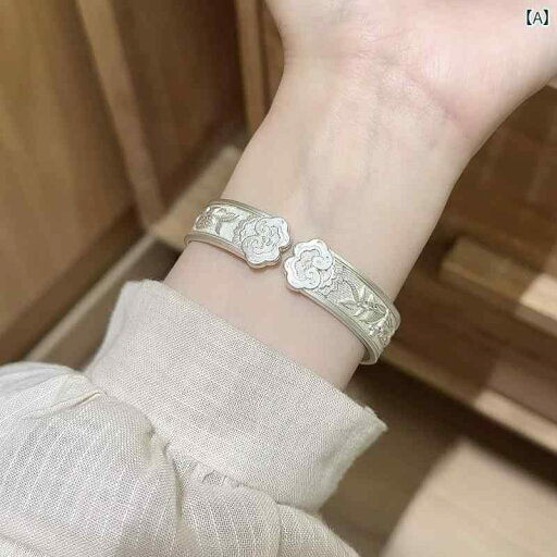 ブレスレット バングル オシャレ 如意 窓 銀 999 ソリッド オールドスタイル レトロ チャイナ風 万能 精巧 ヘッド ブレスレット ギフト用 ブレスレット バングル オシャレ 如意 窓 銀 999 ソリッド オールドスタイル レトロ チャイナ風 万能 精巧 ヘッド ブレスレット ギフト用