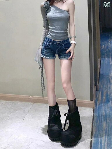 レディース スカート ショートパンツ 女性用 ブルー グレーの ロールエッジ デニムショートパンツ ホット ガール 魅惑的 ローウエストの タイトフィット aライン ヒップ ラップ パンツ レディース スカート ショートパンツ 女性用 ブルー グレーの ロールエッジ デニムショートパンツ ホット ガール 魅惑的 ローウエストの タイトフィット aライン ヒップ ラップ パンツ