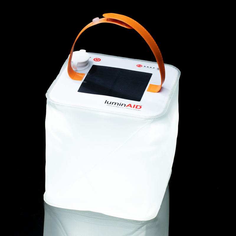 最大2000円クーポン配布中!LuminAID ソーラーランタン 折りたたむランタン タブルランタン パックライト ソーラー充電 スマホへの充電 4段階調光 150ルーメン 防水 マックス PackLite Max 屋外 アウトドア キャンプ 非常灯 防水 防災グッズ通販格安セール情報 楽天 通販