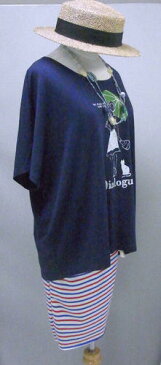 ☆お出かけ少女が街で出会った猫ちゃんと”お話し中”☆☆ショートスリーブTシャツ(ネイビー)(春・夏) レディース トップス 女性 半袖 ねこ 猫 ネコ キャット 動物 アニマル カットソー 紺 傘【Drive(ドライブ)】女の子