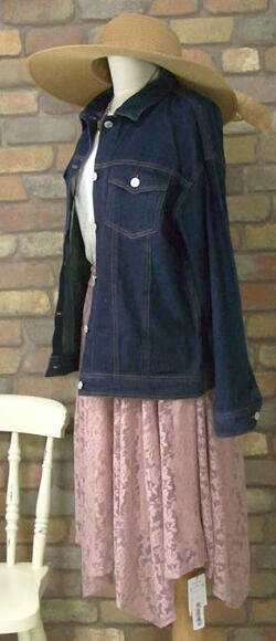 乐天商城 - 『merlot』★☆Gジャン*★！デニム9分袖ジャケット☆★♪〜(ネイビー)　(春・秋) レディース トップス 女性 長袖 アウター 前開き ブルゾン 濃青 紺 ジージャン【merlot(メルロー)】 メルロー