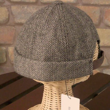 『merlot』円型つばなし”あっかた”チャイニーズキャップ★ヘリンボーン (茶)（初春・秋・冬）　レディー..