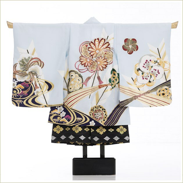 【レンタル】5歳 男の子 七五三レンタル d4420 着物レンタル 753 「100cm〜110cm」フルセット 袴レンタル 卒園式 4歳 5才 七草祝い 貸衣装 羽織 人気 レトロ おしゃれ かっこいい 子供着物 2024 フォトブックプレゼント 高級ブランド「しゃれっこ」水色に吉祥流水古典柄 2