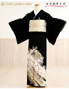 桂由美【留袖 レンタル】小さめ(留め袖)【黒留袖】 ts171s 花の訪れ【留袖 フルセット】〔結婚式〕〔チャペル〕〔着物 レンタル〕〔レンタル 黒留袖〕〔貸衣装〕〔母親〕〔人気〕〔豪華〕〔145cm/150cm/155cm〕2022 新品足袋プレゼント【レンタル】