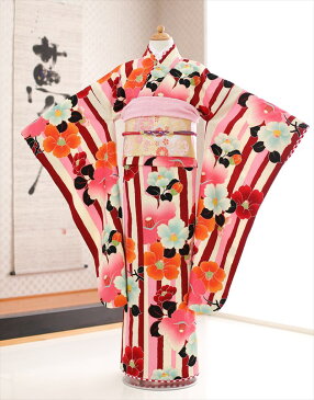 【レンタル】13歳 ジュニア 女の子 着物レンタル jk0132 フルセット 一三参り 結婚式 11歳 12歳 卒業式 イベント 発表会 二分の一成人式 ジュニア振袖 子供着物 人気 レトロ「紅一点」ブランド 紅白ストライプに慶祝花