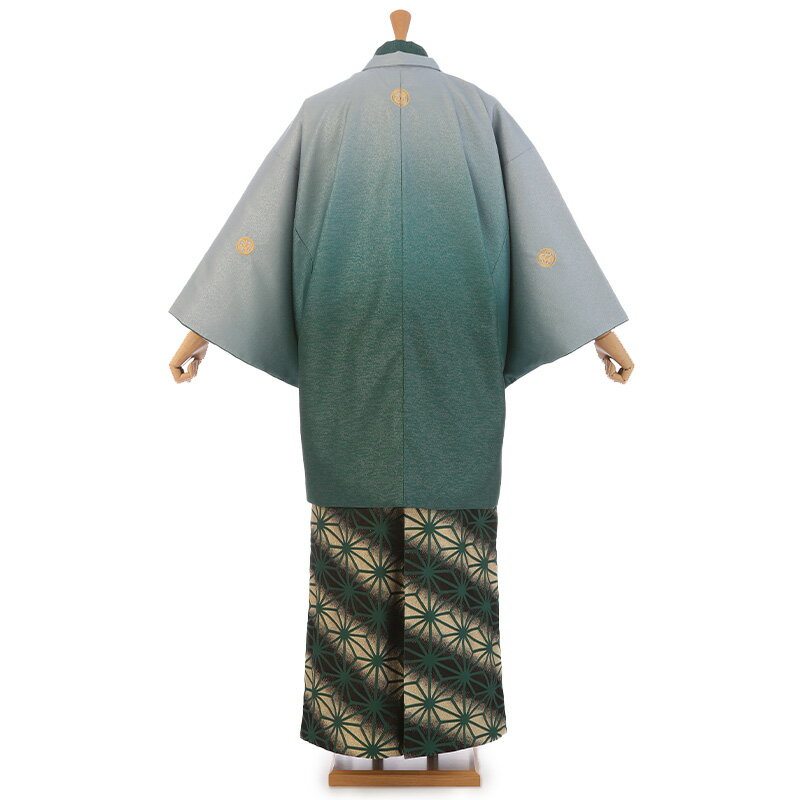 成人式 卒業式 袴レンタル 男 mmo0131【紋付袴フルセット】緑 グラデーション メンズ着物 男性着物レンタル 羽織袴 kimono 結婚式 二次会 前撮り イベント 和服 モダン クール かっこいい 黒金地色にグリーンの麻の葉模様 袴【レンタル】
