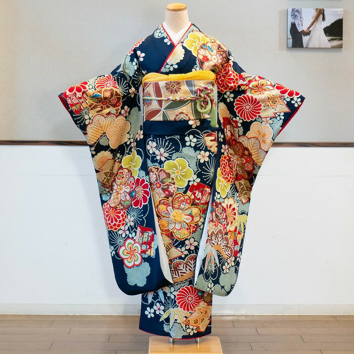 【振袖 レンタル】[紺 マーベラス] 振袖フルセットレンタル 令和6年 2024年 令和5年度 成人式 卒業式 正絹 成人式振袖レンタル 振袖一式 試着プランあります 成人式レンタル 成人式着物レンタル 結婚式 披露宴 前撮り 後撮り 貸衣装 華やか 2