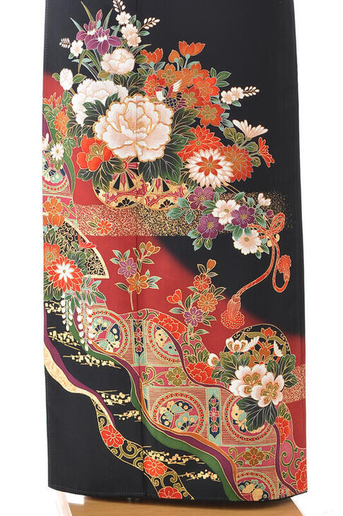 【★黒留袖・留袖のフルセットレンタル★】【留袖　レンタル】（レンタル留袖）（黒留袖レンタル）　【レンタル　黒留袖】【黒留袖　レンタル】【貸衣装】【結婚式】【留袖フルセット】☆新品足袋プレゼント☆【女性和服】【母親】エンジ花車　1.80　fy16REN07