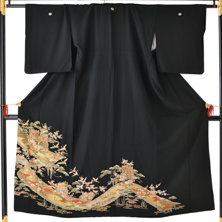 【★黒留袖・留袖のフルセットレンタル★】【留袖　レンタル】（レンタル留袖）（黒留袖レンタル）　【レンタル　黒留袖】【黒留袖　レンタル】【貸衣装】【結婚式】【留袖フルセット】☆新品足袋プレゼント☆【女性和服】【母親】小さいサイズS寸小桜御所鶴　1.65