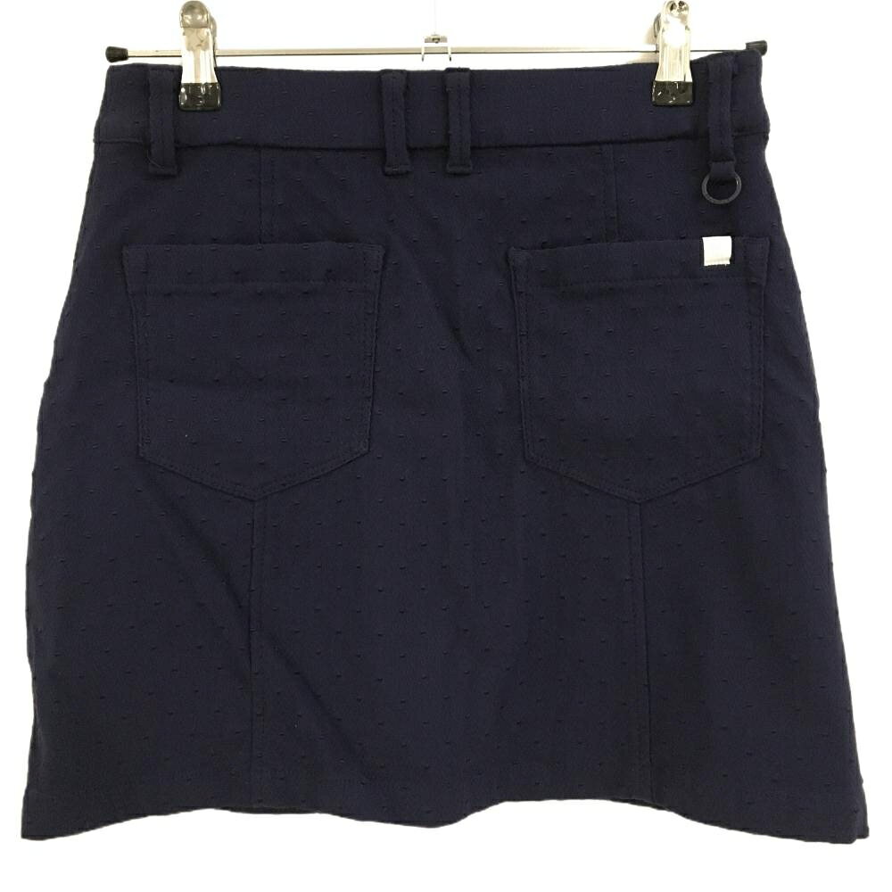 【25%OFFクーポン配布中！9/14まで】【美品】23区ゴルフ スカート ネイビー ドット柄 ギザギザ織生地 レディース 64 ゴルフウェア 23区 reonard-10140899 レオナード 楽天市場店 サンプル画像2