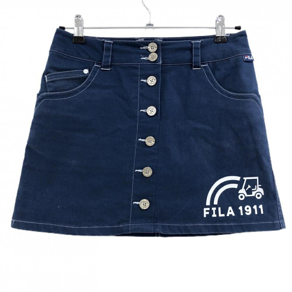 商品説明 ブランド FILA GOLF アイテム スカート 表記サイズ M ※海外サイズの場合もございます。必ず実寸サイズをご確認ください。 実寸サイズ 　ウエスト：約36cm　スカート丈：約37.5cm ※実寸サイズの採寸方法については、こちらをご覧ください。 ★実寸サイズは平台に平置きして外寸を測定しており、商品によっては若干の誤差が生じます。数cmの誤差は予めご了承くださいませ。 特徴・仕様 付属品 商品ランク B+ コメント ポケット口・裾・サイド色褪せ 商品ランク（ゴルフウェア） N 新品（タグ付き) S 新品未使用品（タグなし） A+ 使用感や汚れ等がない、または目立たない綺麗な中古品 A 使用感や汚れ等が少ない美品や良品 B+ 使用感や中小の汚れ等がある一般的な中古品 B 使用感や大中の汚れ等がある一般的な中古品 C 使用感や大中の汚れ、小さな穴等がある中古品 商品ランク（ゴルフシューズ） N 新品（タグ付き) S 新品未使用品（タグなし） A+ しわや汚れ等がない、または少ない綺麗な中古品 A しわや小さな汚れはあるが、使用感が少ない美品や良品 B+ しわや中小の汚れ、使用感がある一般的な中古品 B しわや大中の汚れ、使用感がある一般的な中古品 C しわや大中の汚れ、使用感がある中古品 D しわや大きな汚れ、使用感がある中古品 &nbsp;★A+～CランクはUSED品となりますので、神経質な方はご入札をお控えください。 &nbsp;★Nランクは新品商品ですが、一部保管時による汚れ等があります。商品説明や写真で必ずご確認ください。　