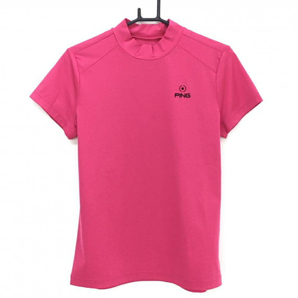 商品説明 ブランド PING アイテム 半袖ハイネックシャツ 表記サイズ L ※海外サイズの場合もございます。必ず実寸サイズをご確認ください。 実寸サイズ 　身幅：約49cm　袖丈：約16cm　肩幅：約39.5cm　着丈：約64cm ※実寸サイズの採寸方法については、こちらをご覧ください。 ★実寸サイズは平台に平置きして外寸を測定しており、商品によっては若干の誤差が生じます。数cmの誤差は予めご了承くださいませ。 特徴・仕様 適応時期 春 ・ 夏 商品ランク A+ コメント 商品ランク（ゴルフウェア） N 新品（タグ付き) S 新品未使用品（タグなし） A+ 使用感や汚れ等がない、または目立たない綺麗な中古品 A 使用感や汚れ等が少ない美品や良品 B+ 使用感や中小の汚れ等がある一般的な中古品 B 使用感や大中の汚れ等がある一般的な中古品 C 使用感や大中の汚れ、小さな穴等がある中古品 商品ランク（ゴルフシューズ） N 新品（タグ付き) S 新品未使用品（タグなし） A+ しわや汚れ等がない、または少ない綺麗な中古品 A しわや小さな汚れはあるが、使用感が少ない美品や良品 B+ しわや中小の汚れ、使用感がある一般的な中古品 B しわや大中の汚れ、使用感がある一般的な中古品 C しわや大中の汚れ、使用感がある中古品 D しわや大きな汚れ、使用感がある中古品 &nbsp;★A+～CランクはUSED品となりますので、神経質な方はご入札をお控えください。 &nbsp;★Nランクは新品商品ですが、一部保管時による汚れ等があります。商品説明や写真で必ずご確認ください。　