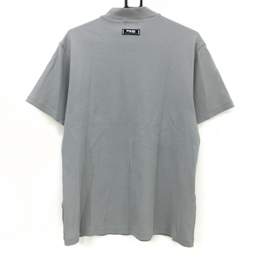 【美品】ピン 半袖ハイネックシャツ グレー×ネイビー 凸凹織 ロゴ刺しゅう メンズ LL ゴルフウェア PING