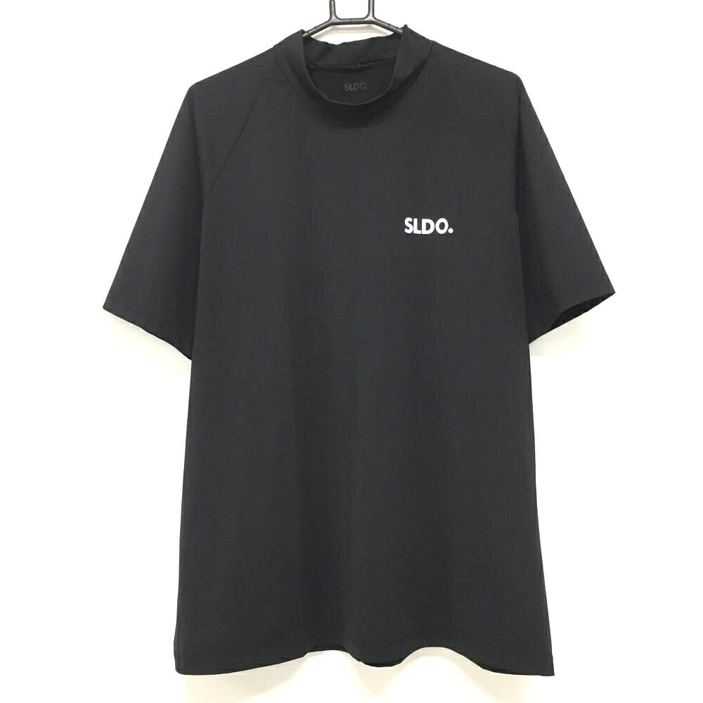 商品説明 ブランド SLDO. アイテム 半袖ハイネックシャツ 表記サイズ XXL ※海外サイズの場合もございます。必ず実寸サイズをご確認ください。 実寸サイズ 　ゆき丈：約51.5cm　身幅：約61cm　着丈：約74.5cm ※実寸サイズの採寸方法については、こちらをご覧ください。 ★実寸サイズは平台に平置きして外寸を測定しており、商品によっては若干の誤差が生じます。数cmの誤差は予めご了承くださいませ。 特徴・仕様 大きいサイズ 適応時期 春 ・ 夏 商品ランク A コメント ネック内側毛羽立ち少、品質タグ薄れ、内側汚れ 商品ランク（ゴルフウェア） N 新品（タグ付き) S 新品未使用品（タグなし） A+ 使用感や汚れ等がない、または目立たない綺麗な中古品 A 使用感や汚れ等が少ない美品や良品 B+ 使用感や中小の汚れ等がある一般的な中古品 B 使用感や大中の汚れ等がある一般的な中古品 C 使用感や大中の汚れ、小さな穴等がある中古品 商品ランク（ゴルフシューズ） N 新品（タグ付き) S 新品未使用品（タグなし） A+ しわや汚れ等がない、または少ない綺麗な中古品 A しわや小さな汚れはあるが、使用感が少ない美品や良品 B+ しわや中小の汚れ、使用感がある一般的な中古品 B しわや大中の汚れ、使用感がある一般的な中古品 C しわや大中の汚れ、使用感がある中古品 D しわや大きな汚れ、使用感がある中古品 &nbsp;★A+～CランクはUSED品となりますので、神経質な方はご入札をお控えください。 &nbsp;★Nランクは新品商品ですが、一部保管時による汚れ等があります。商品説明や写真で必ずご確認ください。　