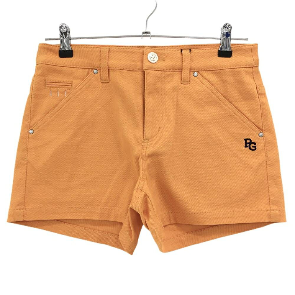 商品説明 ブランド PEARLY GATES アイテム ショートパンツ 表記サイズ 0 ※海外サイズの場合もございます。必ず実寸サイズをご確認ください。 実寸サイズ 　ウエスト：約36cm　股上：約24cm　股下：約8cm　もも幅：約26.5cm　裾幅：約27.5cm ※実寸サイズの採寸方法については、こちらをご覧ください。 ★実寸サイズは平台に平置きして外寸を測定しており、商品によっては若干の誤差が生じます。数cmの誤差は予めご了承くださいませ。 特徴・仕様 適応時期 春 ・ 夏 商品ランク N コメント 商品ランク（ゴルフウェア） N 新品（タグ付き) S 新品未使用品（タグなし） A+ 使用感や汚れ等がない、または目立たない綺麗な中古品 A 使用感や汚れ等が少ない美品や良品 B+ 使用感や中小の汚れ等がある一般的な中古品 B 使用感や大中の汚れ等がある一般的な中古品 C 使用感や大中の汚れ、小さな穴等がある中古品 商品ランク（ゴルフシューズ） N 新品（タグ付き) S 新品未使用品（タグなし） A+ しわや汚れ等がない、または少ない綺麗な中古品 A しわや小さな汚れはあるが、使用感が少ない美品や良品 B+ しわや中小の汚れ、使用感がある一般的な中古品 B しわや大中の汚れ、使用感がある一般的な中古品 C しわや大中の汚れ、使用感がある中古品 D しわや大きな汚れ、使用感がある中古品 &nbsp;★A+～CランクはUSED品となりますので、神経質な方はご入札をお控えください。 &nbsp;★Nランクは新品商品ですが、一部保管時による汚れ等があります。商品説明や写真で必ずご確認ください。　