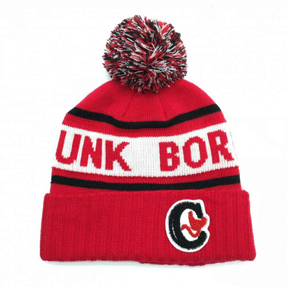 【超美品】クランク ニット帽 レッド×白 アクリル100％ ボンボン付 レディース ゴルフウェア CLUNK