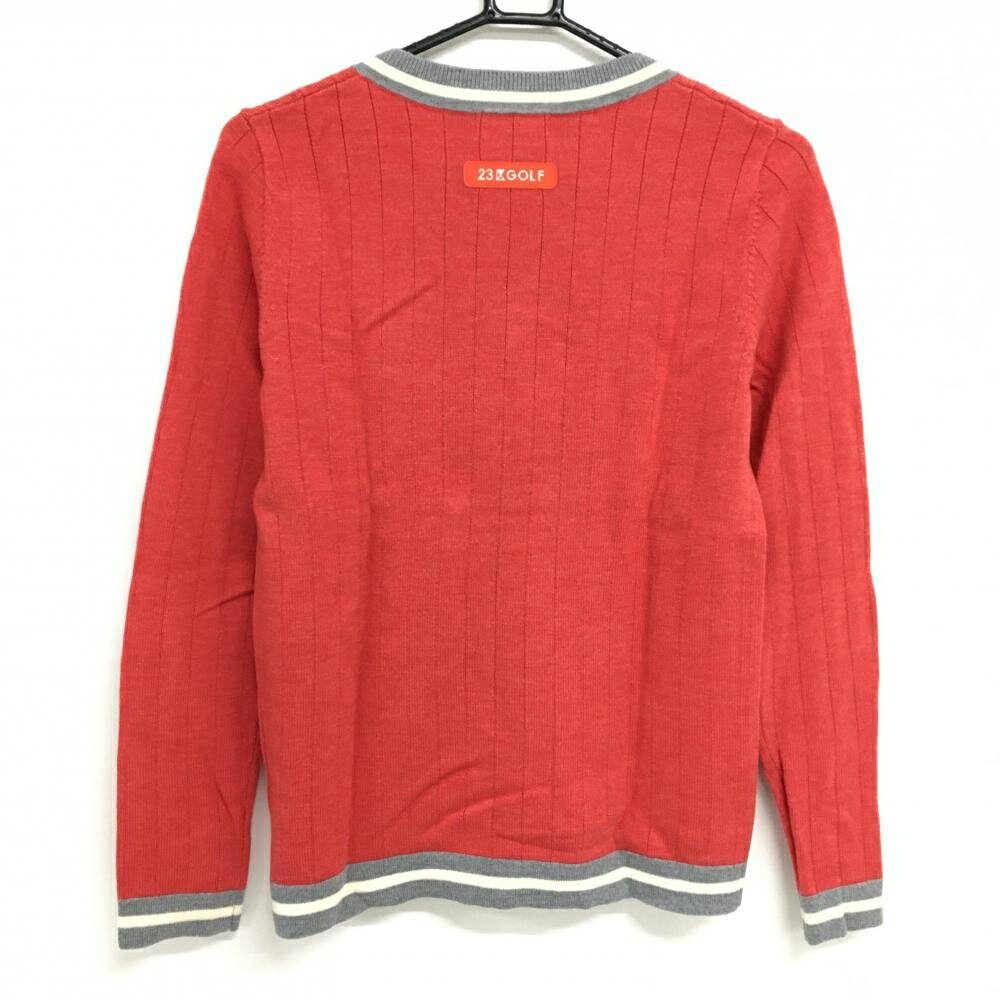 【超美品】23区ゴルフ セーター レッド×グレー Vネック 複数ワッペン ネック・袖口ライン ウール100％ レディース I(M) ゴルフウェア 23区