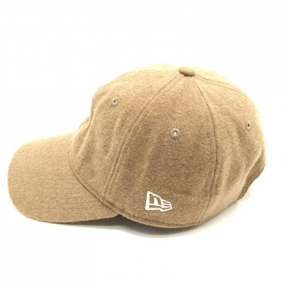 【美品】ニューエラ キャップ ライトブラウン 微起毛 サイドロゴ ゴルフウェア New Era