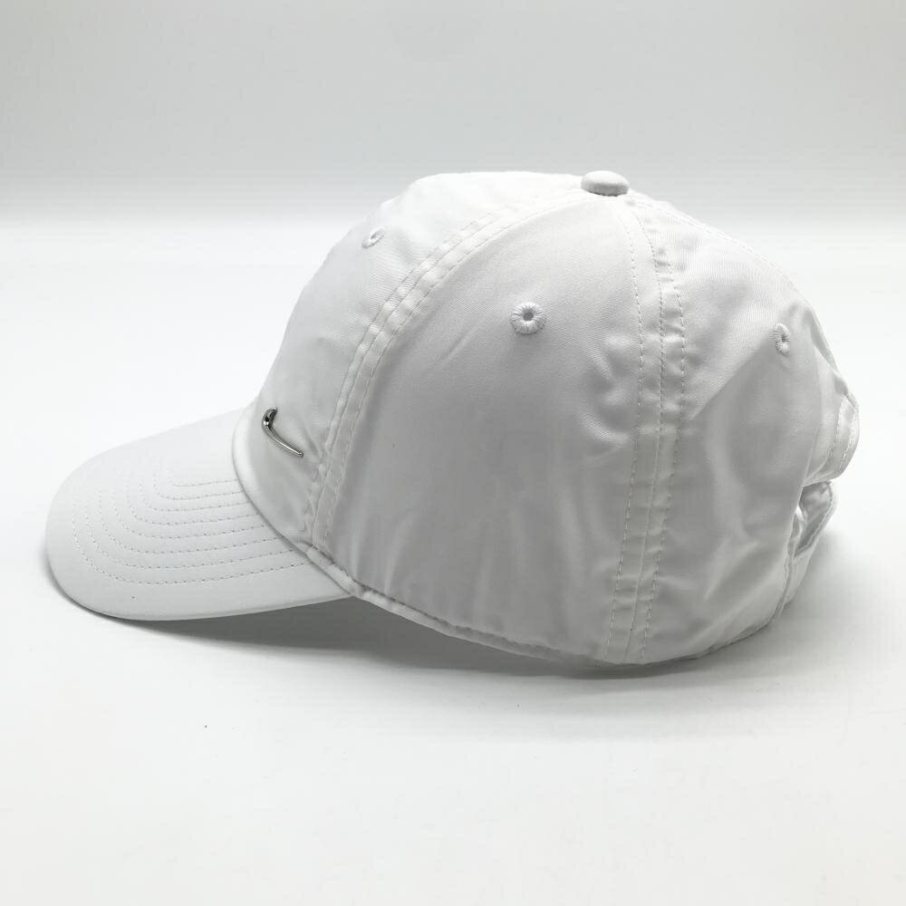 ナイキ キャップ 白×シルバー メタルロゴ 1Size ゴルフウェア NIKE