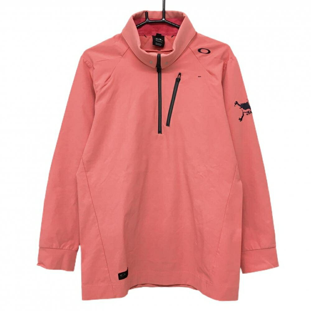 商品説明 ブランド Oakley アイテム 長袖ポロシャツ 表記サイズ XL ※海外サイズの場合もございます。必ず実寸サイズをご確認ください。 実寸サイズ 　身幅：約52cm　袖丈：約62cm　肩幅：約45cm　着丈：約73cm ※実寸サイズの採寸方法については、こちらをご覧ください。 ★実寸サイズは平台に平置きして外寸を測定しており、商品によっては若干の誤差が生じます。数cmの誤差は予めご了承くださいませ。 特徴・仕様 適応時期 秋 ・ 冬 商品ランク A コメント 襟毛羽立ち少、薄汚れ 商品ランク（ゴルフウェア） N 新品（タグ付き) S 新品未使用品（タグなし） A+ 使用感や汚れ等がない、または目立たない綺麗な中古品 A 使用感や汚れ等が少ない美品や良品 B+ 使用感や中小の汚れ等がある一般的な中古品 B 使用感や大中の汚れ等がある一般的な中古品 C 使用感や大中の汚れ、小さな穴等がある中古品 商品ランク（ゴルフシューズ） N 新品（タグ付き) S 新品未使用品（タグなし） A+ しわや汚れ等がない、または少ない綺麗な中古品 A しわや小さな汚れはあるが、使用感が少ない美品や良品 B+ しわや中小の汚れ、使用感がある一般的な中古品 B しわや大中の汚れ、使用感がある一般的な中古品 C しわや大中の汚れ、使用感がある中古品 D しわや大きな汚れ、使用感がある中古品 &nbsp;★A+～CランクはUSED品となりますので、神経質な方はご入札をお控えください。 &nbsp;★Nランクは新品商品ですが、一部保管時による汚れ等があります。商品説明や写真で必ずご確認ください。　