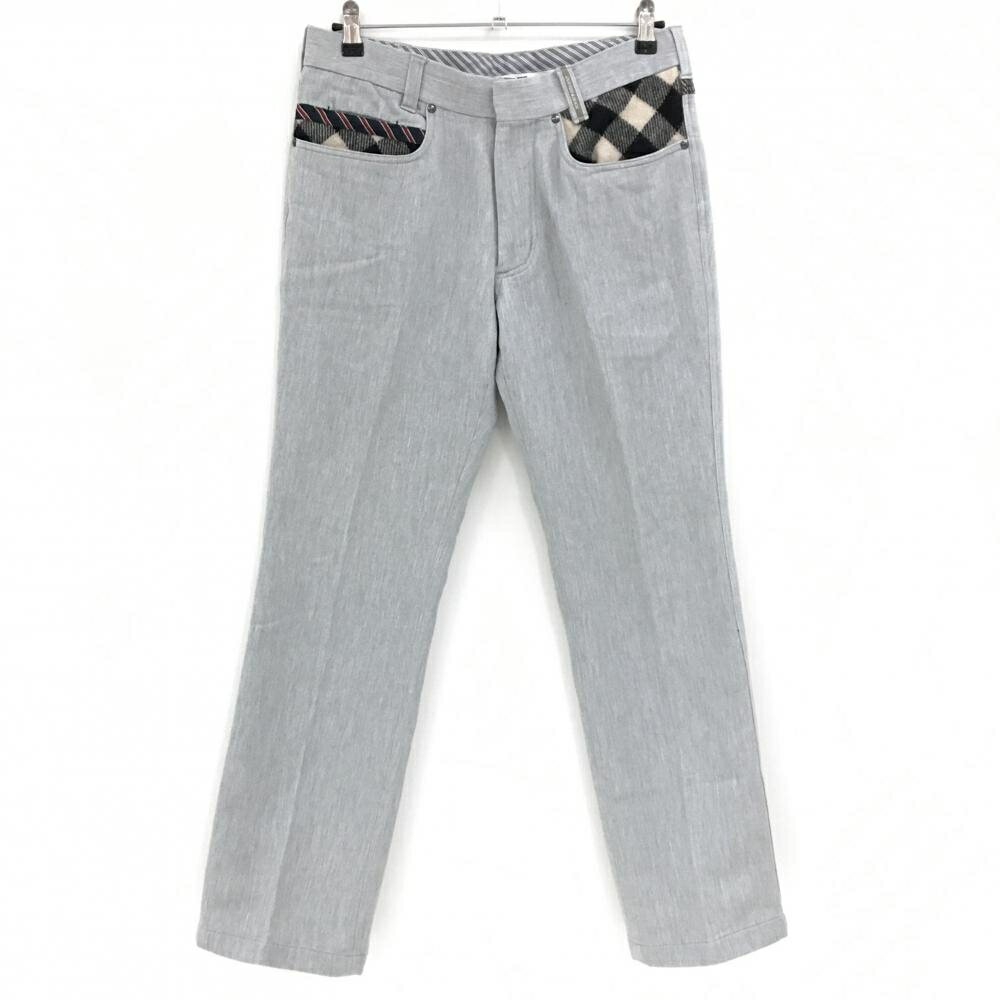商品説明 ブランド CUTTER＆BUCK アイテム パンツ 表記サイズ 82 ※海外サイズの場合もございます。必ず実寸サイズをご確認ください。 実寸サイズ 　ウエスト：約42cm　股上：約25cm　股下：約77cm　もも幅：約27cm　裾幅：約22cm ※実寸サイズの採寸方法については、こちらをご覧ください。 ★実寸サイズは平台に平置きして外寸を測定しており、商品によっては若干の誤差が生じます。数cmの誤差は予めご了承くださいませ。 特徴・仕様 適応時期 春 ・ 秋 商品ランク A コメント 裾薄汚れ 商品ランク（ゴルフウェア） N 新品（タグ付き) S 新品未使用品（タグなし） A+ 使用感や汚れ等がない、または目立たない綺麗な中古品 A 使用感や汚れ等が少ない美品や良品 B+ 使用感や中小の汚れ等がある一般的な中古品 B 使用感や大中の汚れ等がある一般的な中古品 C 使用感や大中の汚れ、小さな穴等がある中古品 商品ランク（ゴルフシューズ） N 新品（タグ付き) S 新品未使用品（タグなし） A+ しわや汚れ等がない、または少ない綺麗な中古品 A しわや小さな汚れはあるが、使用感が少ない美品や良品 B+ しわや中小の汚れ、使用感がある一般的な中古品 B しわや大中の汚れ、使用感がある一般的な中古品 C しわや大中の汚れ、使用感がある中古品 D しわや大きな汚れ、使用感がある中古品 &nbsp;★A+～CランクはUSED品となりますので、神経質な方はご入札をお控えください。 &nbsp;★Nランクは新品商品ですが、一部保管時による汚れ等があります。商品説明や写真で必ずご確認ください。　