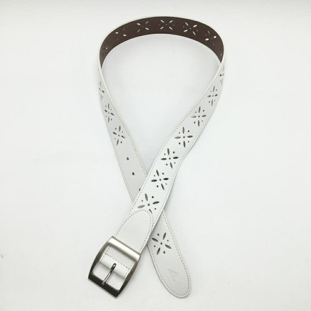 【美品】アディダス ベルト 白 パンチング ロゴ型押し レディース ゴルフウェア adidas