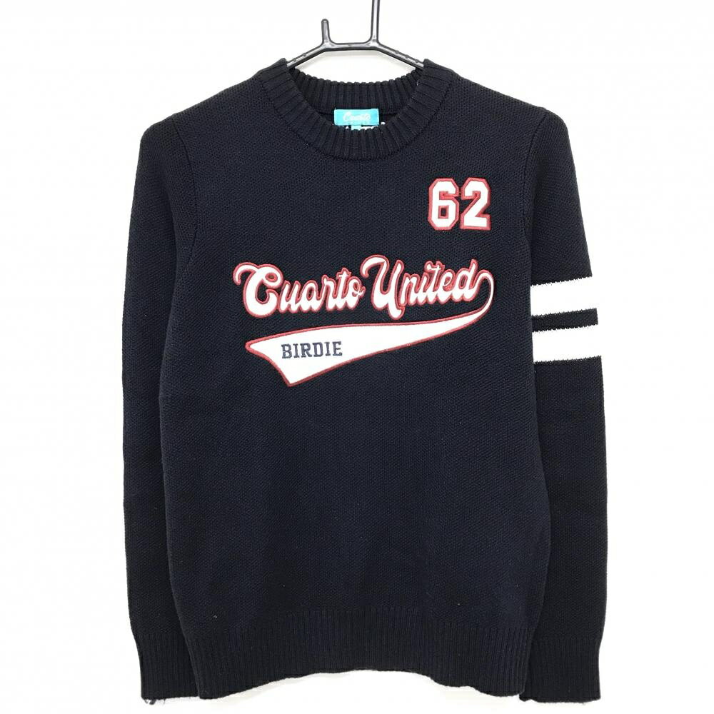 商品説明 ブランド CUARTO UNITED アイテム セーター 表記サイズ M ※海外サイズの場合もございます。必ず実寸サイズをご確認ください。 実寸サイズ 　身幅：約46cm　袖丈：約57cm　肩幅：約35cm　着丈：約56.5cm ※実寸サイズの採寸方法については、こちらをご覧ください。 ★実寸サイズは平台に平置きして外寸を測定しており、商品によっては若干の誤差が生じます。数cmの誤差は予めご了承くださいませ。 特徴・仕様 適応時期 秋 ・ 冬 商品ランク B+ コメント 胸・右袖後ろ糸引き、袖毛羽立ち 商品ランク（ゴルフウェア） N 新品（タグ付き) S 新品未使用品（タグなし） A+ 使用感や汚れ等がない、または目立たない綺麗な中古品 A 使用感や汚れ等が少ない美品や良品 B+ 使用感や中小の汚れ等がある一般的な中古品 B 使用感や大中の汚れ等がある一般的な中古品 C 使用感や大中の汚れ、小さな穴等がある中古品 商品ランク（ゴルフシューズ） N 新品（タグ付き) S 新品未使用品（タグなし） A+ しわや汚れ等がない、または少ない綺麗な中古品 A しわや小さな汚れはあるが、使用感が少ない美品や良品 B+ しわや中小の汚れ、使用感がある一般的な中古品 B しわや大中の汚れ、使用感がある一般的な中古品 C しわや大中の汚れ、使用感がある中古品 D しわや大きな汚れ、使用感がある中古品 &nbsp;★A+～CランクはUSED品となりますので、神経質な方はご入札をお控えください。 &nbsp;★Nランクは新品商品ですが、一部保管時による汚れ等があります。商品説明や写真で必ずご確認ください。　