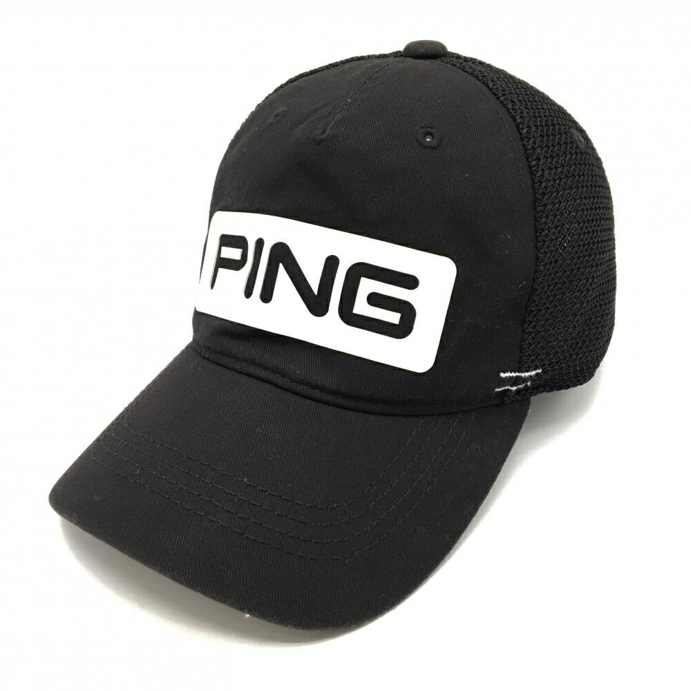 商品説明 ブランド PING アイテム メッシュキャップ 表記サイズ ONE SIZE ※海外サイズの場合もございます。必ず実寸サイズをご確認ください。 実寸サイズ 　つば：約7cm ※実寸サイズの採寸方法については、こちらをご覧ください。 ★実寸サイズは平台に平置きして外寸を測定しており、商品によっては若干の誤差が生じます。数cmの誤差は予めご了承くださいませ。 特徴・仕様 付属品 商品ランク B+ コメント 色褪せ、型くずれ少 商品ランク（ゴルフウェア） N 新品（タグ付き) S 新品未使用品（タグなし） A+ 使用感や汚れ等がない、または目立たない綺麗な中古品 A 使用感や汚れ等が少ない美品や良品 B+ 使用感や中小の汚れ等がある一般的な中古品 B 使用感や大中の汚れ等がある一般的な中古品 C 使用感や大中の汚れ、小さな穴等がある中古品 商品ランク（ゴルフシューズ） N 新品（タグ付き) S 新品未使用品（タグなし） A+ しわや汚れ等がない、または少ない綺麗な中古品 A しわや小さな汚れはあるが、使用感が少ない美品や良品 B+ しわや中小の汚れ、使用感がある一般的な中古品 B しわや大中の汚れ、使用感がある一般的な中古品 C しわや大中の汚れ、使用感がある中古品 D しわや大きな汚れ、使用感がある中古品 &nbsp;★A+～CランクはUSED品となりますので、神経質な方はご入札をお控えください。 &nbsp;★Nランクは新品商品ですが、一部保管時による汚れ等があります。商品説明や写真で必ずご確認ください。　