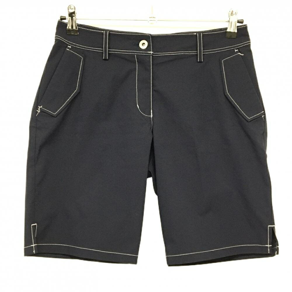 商品説明 ブランド Munsingwear アイテム ショートパンツ 表記サイズ 9 ※海外サイズの場合もございます。必ず実寸サイズをご確認ください。 実寸サイズ 　ウエスト：約35.5cm　股上：約21cm　股下：約21cm　もも幅：約24.5cm　裾幅：約22.5cm ※実寸サイズの採寸方法については、こちらをご覧ください。 ★実寸サイズは平台に平置きして外寸を測定しており、商品によっては若干の誤差が生じます。数cmの誤差は予めご了承くださいませ。 特徴・仕様 適応時期 春 ・ 夏 ・ 秋 商品ランク A コメント 後裾糸引き 商品ランク（ゴルフウェア） N 新品（タグ付き) S 新品未使用品（タグなし） A+ 使用感や汚れ等がない、または目立たない綺麗な中古品 A 使用感や汚れ等が少ない美品や良品 B+ 使用感や中小の汚れ等がある一般的な中古品 B 使用感や大中の汚れ等がある一般的な中古品 C 使用感や大中の汚れ、小さな穴等がある中古品 商品ランク（ゴルフシューズ） N 新品（タグ付き) S 新品未使用品（タグなし） A+ しわや汚れ等がない、または少ない綺麗な中古品 A しわや小さな汚れはあるが、使用感が少ない美品や良品 B+ しわや中小の汚れ、使用感がある一般的な中古品 B しわや大中の汚れ、使用感がある一般的な中古品 C しわや大中の汚れ、使用感がある中古品 D しわや大きな汚れ、使用感がある中古品 &nbsp;★A+～CランクはUSED品となりますので、神経質な方はご入札をお控えください。 &nbsp;★Nランクは新品商品ですが、一部保管時による汚れ等があります。商品説明や写真で必ずご確認ください。　