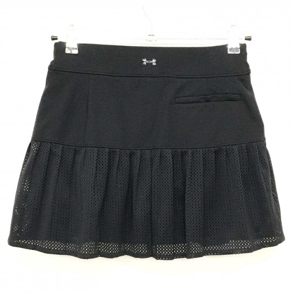 【超美品】アンダーアーマー スカート 黒 内側インナーパンツ 一部メッシュ地 ストレッチ レディース XS/TP/ECH ゴルフウェア UNDER ARMOUR