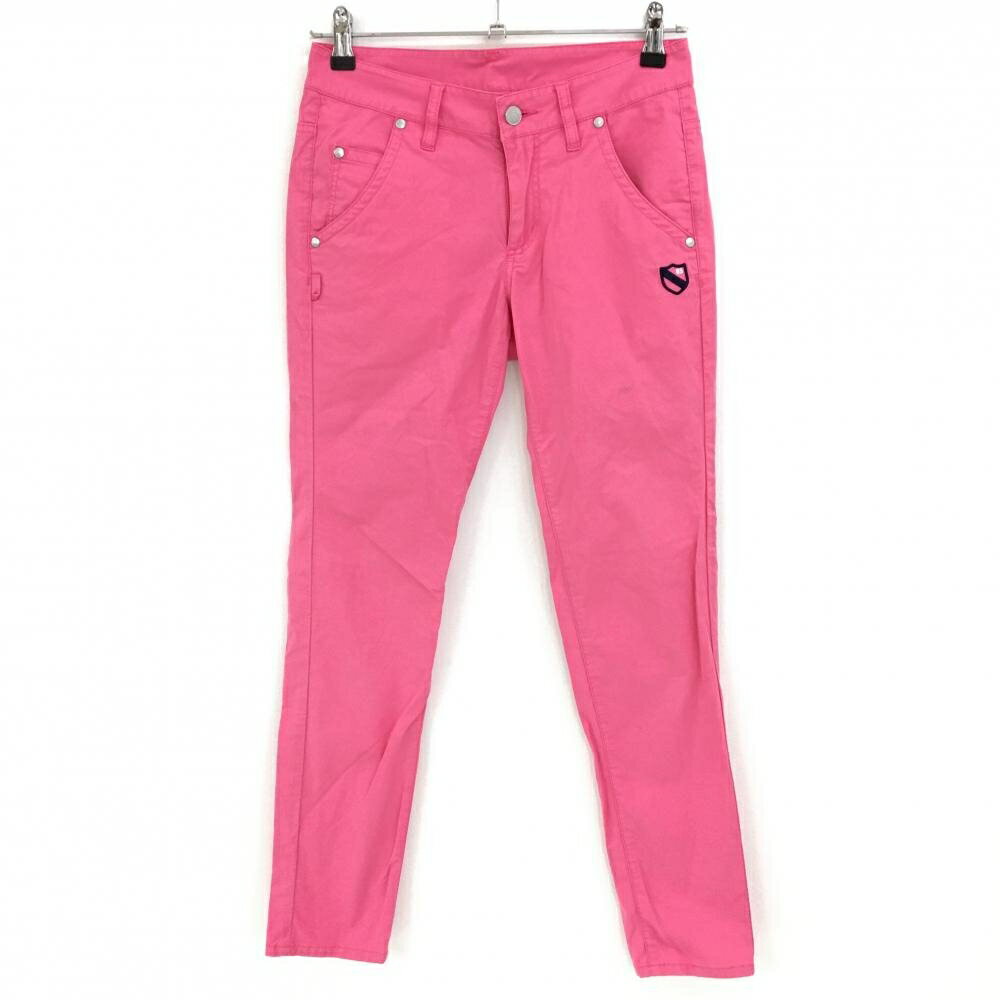 商品説明 ブランド PEARLY GATES アイテム パンツ 表記サイズ 0 ※海外サイズの場合もございます。必ず実寸サイズをご確認ください。 実寸サイズ 　ウエスト：約36cm　股上：約21cm　股下：約73cm　もも幅：約24cm　裾幅：約14cm ※実寸サイズの採寸方法については、こちらをご覧ください。 ★実寸サイズは平台に平置きして外寸を測定しており、商品によっては若干の誤差が生じます。数cmの誤差は予めご了承くださいませ。 特徴・仕様 適応時期 春 ・ 夏 ・ 秋 商品ランク B+ コメント 腿・膝汚れ、色褪せ 商品ランク（ゴルフウェア） N 新品（タグ付き) S 新品未使用品（タグなし） A+ 使用感や汚れ等がない、または目立たない綺麗な中古品 A 使用感や汚れ等が少ない美品や良品 B+ 使用感や中小の汚れ等がある一般的な中古品 B 使用感や大中の汚れ等がある一般的な中古品 C 使用感や大中の汚れ、小さな穴等がある中古品 商品ランク（ゴルフシューズ） N 新品（タグ付き) S 新品未使用品（タグなし） A+ しわや汚れ等がない、または少ない綺麗な中古品 A しわや小さな汚れはあるが、使用感が少ない美品や良品 B+ しわや中小の汚れ、使用感がある一般的な中古品 B しわや大中の汚れ、使用感がある一般的な中古品 C しわや大中の汚れ、使用感がある中古品 D しわや大きな汚れ、使用感がある中古品 &nbsp;★A+～CランクはUSED品となりますので、神経質な方はご入札をお控えください。 &nbsp;★Nランクは新品商品ですが、一部保管時による汚れ等があります。商品説明や写真で必ずご確認ください。　