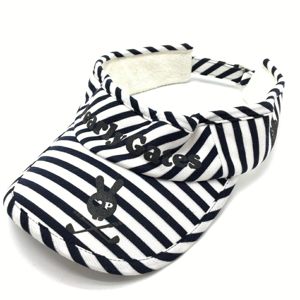 商品説明 ブランド PEARLY GATES アイテム サンバイザー 表記サイズ ※海外サイズの場合もございます。必ず実寸サイズをご確認ください。 実寸サイズ つば：約7cm ※実寸サイズの採寸方法については、こちらをご覧ください。 ★実寸サイズは平台に平置きして外寸を測定しており、商品によっては若干の誤差が生じます。数cmの誤差は予めご了承くださいませ。 特徴・仕様 付属品 商品ランク B+ コメント 額汚れ、品質タグ切り 商品ランク（ゴルフウェア） N 新品（タグ付き) S 新品未使用品（タグなし） A+ 使用感や汚れ等がない、または目立たない綺麗な中古品 A 使用感や汚れ等が少ない美品や良品 B+ 使用感や中小の汚れ等がある一般的な中古品 B 使用感や大中の汚れ等がある一般的な中古品 C 使用感や大中の汚れ、小さな穴等がある中古品 商品ランク（ゴルフシューズ） N 新品（タグ付き) S 新品未使用品（タグなし） A+ しわや汚れ等がない、または少ない綺麗な中古品 A しわや小さな汚れはあるが、使用感が少ない美品や良品 B+ しわや中小の汚れ、使用感がある一般的な中古品 B しわや大中の汚れ、使用感がある一般的な中古品 C しわや大中の汚れ、使用感がある中古品 D しわや大きな汚れ、使用感がある中古品 &nbsp;★A+～CランクはUSED品となりますので、神経質な方はご入札をお控えください。 &nbsp;★Nランクは新品商品ですが、一部保管時による汚れ等があります。商品説明や写真で必ずご確認ください。　