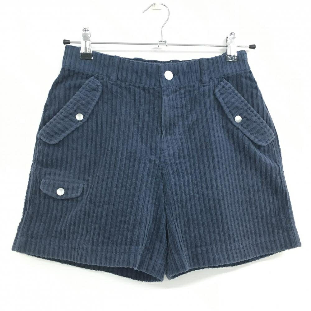 商品説明 ブランド Rosasen アイテム コーデュロイショートパンツ 表記サイズ S ※海外サイズの場合もございます。必ず実寸サイズをご確認ください。 実寸サイズ 　ウエスト：約33cm　股上：約26cm　股下：約13.5cm　もも幅：約27.5cm　裾幅：約30cm ※実寸サイズの採寸方法については、こちらをご覧ください。 ★実寸サイズは平台に平置きして外寸を測定しており、商品によっては若干の誤差が生じます。数cmの誤差は予めご了承くださいませ。 特徴・仕様 適応時期 春 ・ 秋 商品ランク B+ コメント 色褪せ 商品ランク（ゴルフウェア） N 新品（タグ付き) S 新品未使用品（タグなし） A+ 使用感や汚れ等がない、または目立たない綺麗な中古品 A 使用感や汚れ等が少ない美品や良品 B+ 使用感や中小の汚れ等がある一般的な中古品 B 使用感や大中の汚れ等がある一般的な中古品 C 使用感や大中の汚れ、小さな穴等がある中古品 商品ランク（ゴルフシューズ） N 新品（タグ付き) S 新品未使用品（タグなし） A+ しわや汚れ等がない、または少ない綺麗な中古品 A しわや小さな汚れはあるが、使用感が少ない美品や良品 B+ しわや中小の汚れ、使用感がある一般的な中古品 B しわや大中の汚れ、使用感がある一般的な中古品 C しわや大中の汚れ、使用感がある中古品 D しわや大きな汚れ、使用感がある中古品 &nbsp;★A+～CランクはUSED品となりますので、神経質な方はご入札をお控えください。 &nbsp;★Nランクは新品商品ですが、一部保管時による汚れ等があります。商品説明や写真で必ずご確認ください。　