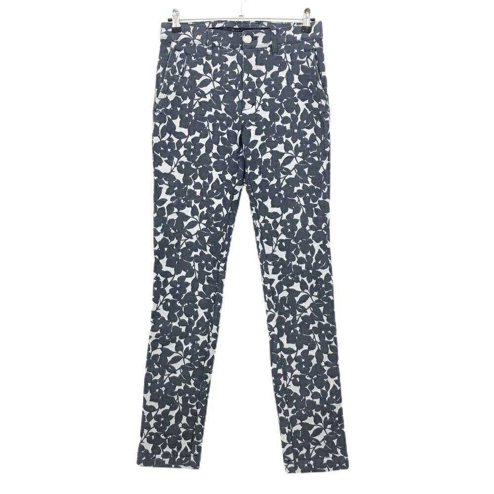 商品説明 ブランド 23区 アイテム パンツ 表記サイズ M ※海外サイズの場合もございます。必ず実寸サイズをご確認ください。 実寸サイズ 　ウエスト：約38cm　股上：約25cm　股下：約86cm　もも幅：約23.5cm　裾幅：約16cm ※実寸サイズの採寸方法については、こちらをご覧ください。 ★実寸サイズは平台に平置きして外寸を測定しており、商品によっては若干の誤差が生じます。数cmの誤差は予めご了承くださいませ。 特徴・仕様 適応時期 秋 ・ 冬 商品ランク A コメント 前薄汚れ 商品ランク（ゴルフウェア） N 新品（タグ付き) S 新品未使用品（タグなし） A+ 使用感や汚れ等がない、または目立たない綺麗な中古品 A 使用感や汚れ等が少ない美品や良品 B+ 使用感や中小の汚れ等がある一般的な中古品 B 使用感や大中の汚れ等がある一般的な中古品 C 使用感や大中の汚れ、小さな穴等がある中古品 商品ランク（ゴルフシューズ） N 新品（タグ付き) S 新品未使用品（タグなし） A+ しわや汚れ等がない、または少ない綺麗な中古品 A しわや小さな汚れはあるが、使用感が少ない美品や良品 B+ しわや中小の汚れ、使用感がある一般的な中古品 B しわや大中の汚れ、使用感がある一般的な中古品 C しわや大中の汚れ、使用感がある中古品 D しわや大きな汚れ、使用感がある中古品 &nbsp;★A+～CランクはUSED品となりますので、神経質な方はご入札をお控えください。 &nbsp;★Nランクは新品商品ですが、一部保管時による汚れ等があります。商品説明や写真で必ずご確認ください。　