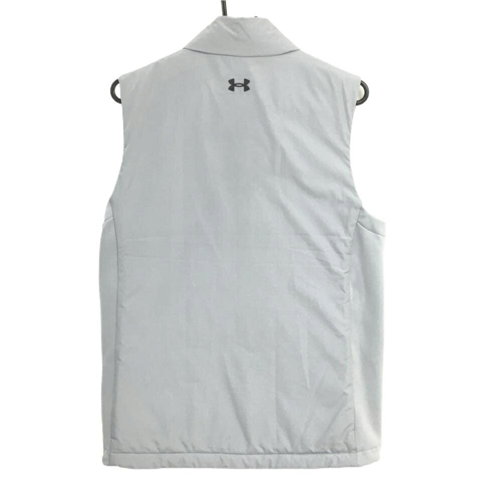 アンダーアーマー 中綿ベスト グレー ロゴ黒 フロント上部キルティング風 サイド切替 裾ドローコード メンズ M ゴルフウェア UNDER ARMOUR