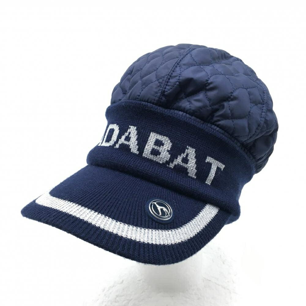 【超美品】アダバット つば付きニット帽 ネイビー×シルバー系 一部中綿 フロントロゴ ゴルフウェア adabat