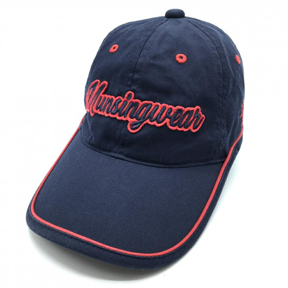 商品説明 ブランド Munsingwear アイテム キャップ 表記サイズ F(55-59cm) ※海外サイズの場合もございます。必ず実寸サイズをご確認ください。 実寸サイズ 　つば：約8cm ※実寸サイズの採寸方法については、こちらをご覧ください。 ★実寸サイズは平台に平置きして外寸を測定しており、商品によっては若干の誤差が生じます。数cmの誤差は予めご了承くださいませ。 特徴・仕様 付属品 商品ランク B+ コメント 額汚れ、色褪せ少 商品ランク（ゴルフウェア） N 新品（タグ付き) S 新品未使用品（タグなし） A+ 使用感や汚れ等がない、または目立たない綺麗な中古品 A 使用感や汚れ等が少ない美品や良品 B+ 使用感や中小の汚れ等がある一般的な中古品 B 使用感や大中の汚れ等がある一般的な中古品 C 使用感や大中の汚れ、小さな穴等がある中古品 商品ランク（ゴルフシューズ） N 新品（タグ付き) S 新品未使用品（タグなし） A+ しわや汚れ等がない、または少ない綺麗な中古品 A しわや小さな汚れはあるが、使用感が少ない美品や良品 B+ しわや中小の汚れ、使用感がある一般的な中古品 B しわや大中の汚れ、使用感がある一般的な中古品 C しわや大中の汚れ、使用感がある中古品 D しわや大きな汚れ、使用感がある中古品 &nbsp;★A+～CランクはUSED品となりますので、神経質な方はご入札をお控えください。 &nbsp;★Nランクは新品商品ですが、一部保管時による汚れ等があります。商品説明や写真で必ずご確認ください。　