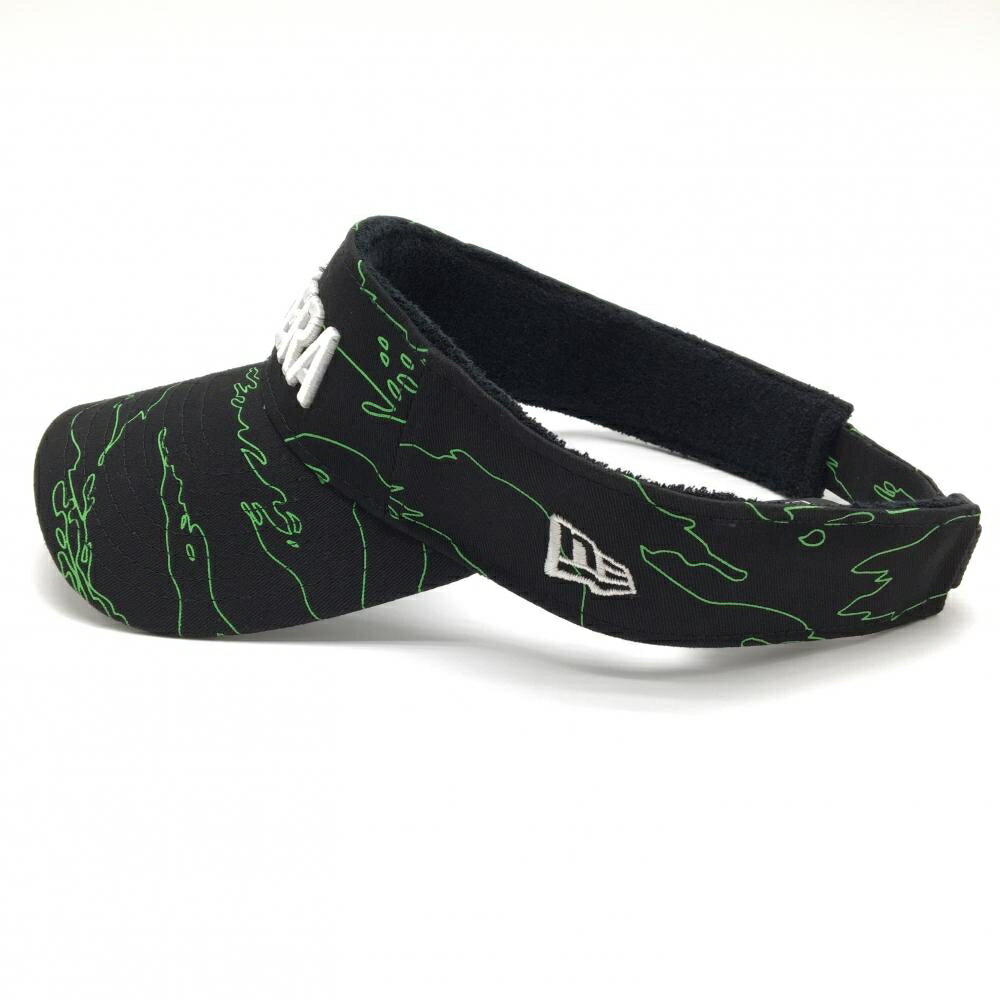 【超美品】ニューエラ サンバイザー 黒×ライトグリーン 総柄 立体ロゴ刺しゅう ゴルフウェア New Era