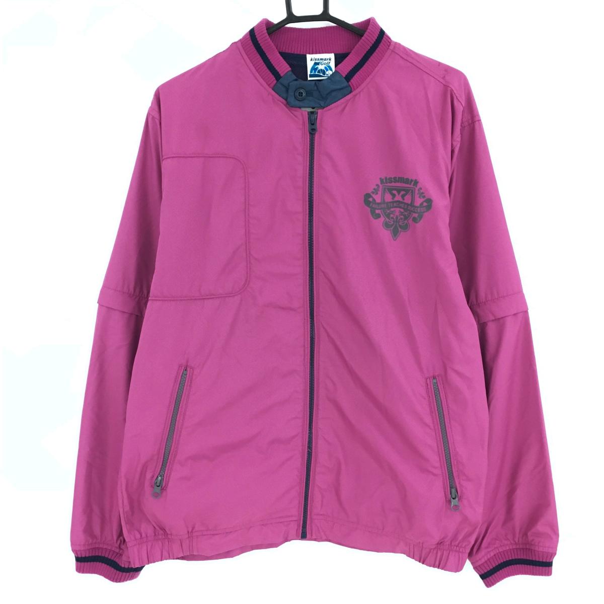 商品説明 ブランド Kissmark Golf アイテム 2WAYジャケット 表記サイズ L ※海外サイズの場合もございます。必ず実寸サイズをご確認ください。 実寸サイズ 　身幅：約56cm　袖丈：約26.5/63.5cm　肩幅：約50cm　着丈：約67.5cm ※実寸サイズの採寸方法については、こちらをご覧ください。 ★実寸サイズは平台に平置きして外寸を測定しており、商品によっては若干の誤差が生じます。数cmの誤差は予めご了承くださいませ。 特徴・仕様 裏地メッシュ 袖着脱可　 適応時期 春 ・ 秋 商品ランク A コメント ネック・袖口毛羽立ち少、背面汚れ小 商品ランク（ゴルフウェア） N 新品（タグ付き) S 新品未使用品（タグなし） A+ 使用感や汚れ等がない、または目立たない綺麗な中古品 A 使用感や汚れ等が少ない美品や良品 B+ 使用感や中小の汚れ等がある一般的な中古品 B 使用感や大中の汚れ等がある一般的な中古品 C 使用感や大中の汚れ、小さな穴等がある中古品 商品ランク（ゴルフシューズ） N 新品（タグ付き) S 新品未使用品（タグなし） A+ しわや汚れ等がない、または少ない綺麗な中古品 A しわや小さな汚れはあるが、使用感が少ない美品や良品 B+ しわや中小の汚れ、使用感がある一般的な中古品 B しわや大中の汚れ、使用感がある一般的な中古品 C しわや大中の汚れ、使用感がある中古品 D しわや大きな汚れ、使用感がある中古品 &nbsp;★A+～CランクはUSED品となりますので、神経質な方はご入札をお控えください。 &nbsp;★Nランクは新品商品ですが、一部保管時による汚れ等があります。商品説明や写真で必ずご確認ください。　