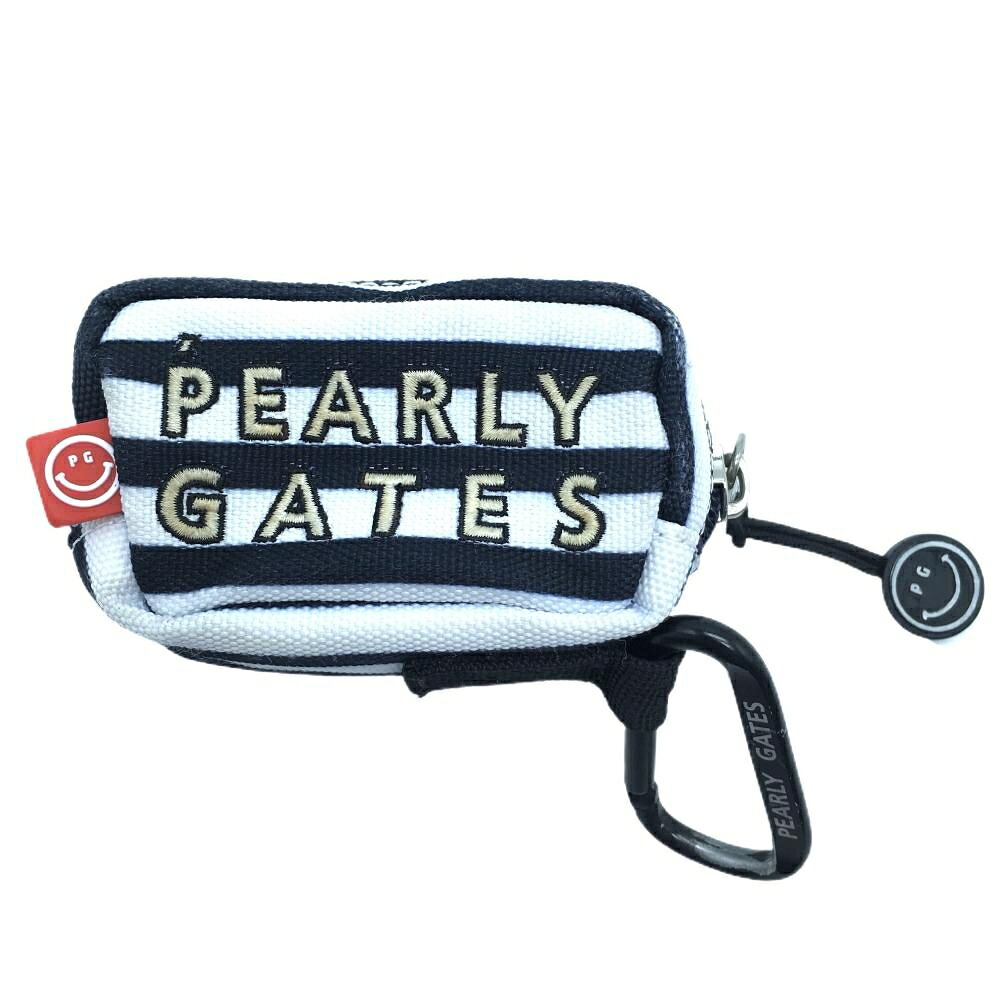 商品説明 ブランド PEARLY GATES アイテム ボールケース 表記サイズ ※海外サイズの場合もございます。必ず実寸サイズをご確認ください。 実寸サイズ ※実寸サイズの採寸方法については、こちらをご覧ください。 ★実寸サイズは平台に平置きして外寸を測定しており、商品によっては若干の誤差が生じます。数cmの誤差は予めご了承くださいませ。 特徴・仕様 付属品 商品ランク B+ コメント 汚れ 商品ランク（ゴルフウェア） N 新品（タグ付き) S 新品未使用品（タグなし） A+ 使用感や汚れ等がない、または目立たない綺麗な中古品 A 使用感や汚れ等が少ない美品や良品 B+ 使用感や中小の汚れ等がある一般的な中古品 B 使用感や大中の汚れ等がある一般的な中古品 C 使用感や大中の汚れ、小さな穴等がある中古品 商品ランク（ゴルフシューズ） N 新品（タグ付き) S 新品未使用品（タグなし） A+ しわや汚れ等がない、または少ない綺麗な中古品 A しわや小さな汚れはあるが、使用感が少ない美品や良品 B+ しわや中小の汚れ、使用感がある一般的な中古品 B しわや大中の汚れ、使用感がある一般的な中古品 C しわや大中の汚れ、使用感がある中古品 D しわや大きな汚れ、使用感がある中古品 &nbsp;★A+～CランクはUSED品となりますので、神経質な方はご入札をお控えください。 &nbsp;★Nランクは新品商品ですが、一部保管時による汚れ等があります。商品説明や写真で必ずご確認ください。　