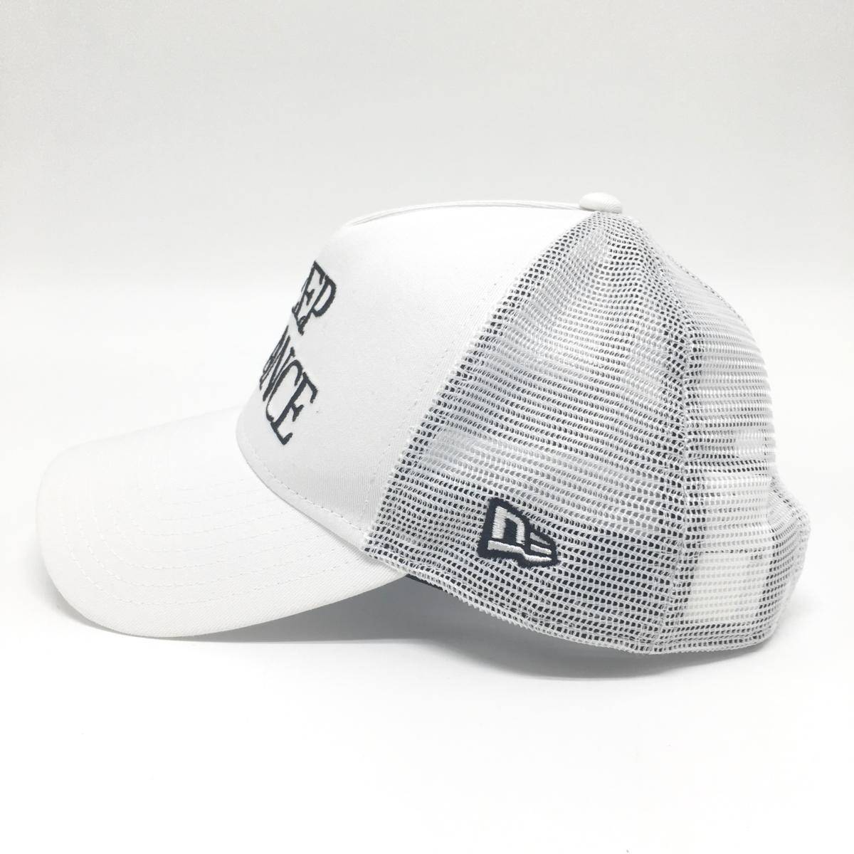 【超美品】ニューエラ メッシュキャップ 白×黒 ロゴ ゴルフウェア New Era