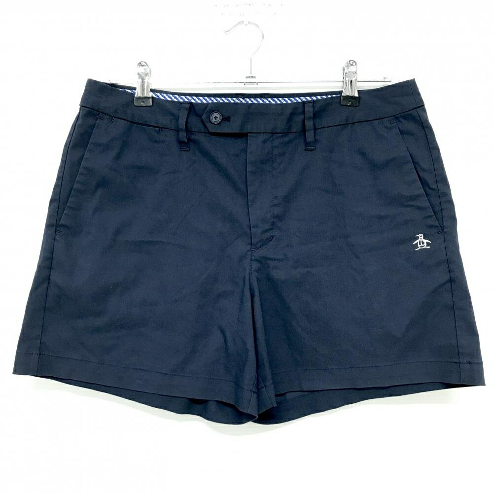 商品説明 ブランド Munsingwear アイテム ショートパンツ 表記サイズ 15 ※海外サイズの場合もございます。必ず実寸サイズをご確認ください。 実寸サイズ 　ウエスト：約42cm　股上：約27.5cm　股下：約12cm　もも幅：約31cm　裾幅：約33cm ※実寸サイズの採寸方法については、こちらをご覧ください。 ★実寸サイズは平台に平置きして外寸を測定しており、商品によっては若干の誤差が生じます。数cmの誤差は予めご了承くださいませ。 特徴・仕様 適応時期 春 ・ 夏 ・ 秋 商品ランク A コメント 色褪せ少 商品ランク（ゴルフウェア） N 新品（タグ付き) S 新品未使用品（タグなし） A+ 使用感や汚れ等がない、または目立たない綺麗な中古品 A 使用感や汚れ等が少ない美品や良品 B+ 使用感や中小の汚れ等がある一般的な中古品 B 使用感や大中の汚れ等がある一般的な中古品 C 使用感や大中の汚れ、小さな穴等がある中古品 商品ランク（ゴルフシューズ） N 新品（タグ付き) S 新品未使用品（タグなし） A+ しわや汚れ等がない、または少ない綺麗な中古品 A しわや小さな汚れはあるが、使用感が少ない美品や良品 B+ しわや中小の汚れ、使用感がある一般的な中古品 B しわや大中の汚れ、使用感がある一般的な中古品 C しわや大中の汚れ、使用感がある中古品 D しわや大きな汚れ、使用感がある中古品 &nbsp;★A+～CランクはUSED品となりますので、神経質な方はご入札をお控えください。 &nbsp;★Nランクは新品商品ですが、一部保管時による汚れ等があります。商品説明や写真で必ずご確認ください。　