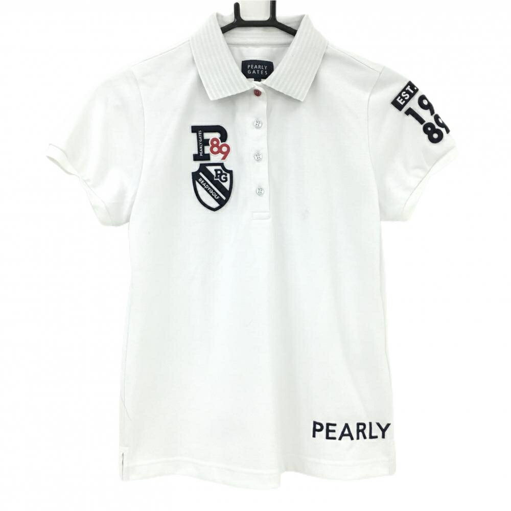商品説明 ブランド PEARLY GATES アイテム 半袖ポロシャツ 表記サイズ 0 ※海外サイズの場合もございます。必ず実寸サイズをご確認ください。 実寸サイズ 　身幅：約46cm　袖丈：約16cm　肩幅：約35.5cm　着丈：約57.5cm ※実寸サイズの採寸方法については、こちらをご覧ください。 ★実寸サイズは平台に平置きして外寸を測定しており、商品によっては若干の誤差が生じます。数cmの誤差は予めご了承くださいませ。 特徴・仕様 適応時期 夏 商品ランク B+ コメント 襟・前立て・袖・胸元薄汚れ 商品ランク（ゴルフウェア） N 新品（タグ付き) S 新品未使用品（タグなし） A+ 使用感や汚れ等がない、または目立たない綺麗な中古品 A 使用感や汚れ等が少ない美品や良品 B+ 使用感や中小の汚れ等がある一般的な中古品 B 使用感や大中の汚れ等がある一般的な中古品 C 使用感や大中の汚れ、小さな穴等がある中古品 商品ランク（ゴルフシューズ） N 新品（タグ付き) S 新品未使用品（タグなし） A+ しわや汚れ等がない、または少ない綺麗な中古品 A しわや小さな汚れはあるが、使用感が少ない美品や良品 B+ しわや中小の汚れ、使用感がある一般的な中古品 B しわや大中の汚れ、使用感がある一般的な中古品 C しわや大中の汚れ、使用感がある中古品 D しわや大きな汚れ、使用感がある中古品 &nbsp;★A+～CランクはUSED品となりますので、神経質な方はご入札をお控えください。 &nbsp;★Nランクは新品商品ですが、一部保管時による汚れ等があります。商品説明や写真で必ずご確認ください。　