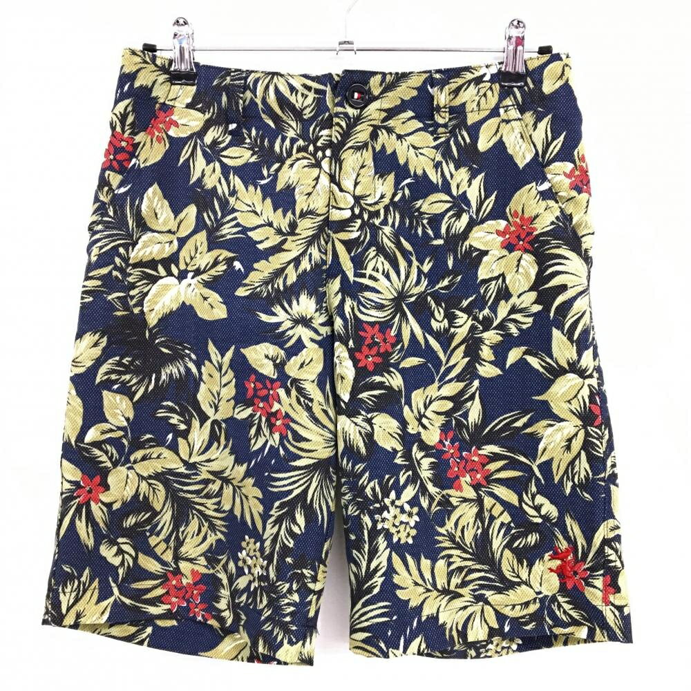 商品説明 ブランド Admiral アイテム ハーフパンツ 表記サイズ M ※海外サイズの場合もございます。必ず実寸サイズをご確認ください。 実寸サイズ 　ウエスト：約38.5cm　股上：約27.5cm　股下：約24cm　もも幅：約29.5cm　裾幅：約26cm ※実寸サイズの採寸方法については、こちらをご覧ください。 ★実寸サイズは平台に平置きして外寸を測定しており、商品によっては若干の誤差が生じます。数cmの誤差は予めご了承くださいませ。 特徴・仕様 適応時期 春 ・ 夏 商品ランク A+ コメント 商品ランク（ゴルフウェア） N 新品（タグ付き) S 新品未使用品（タグなし） A+ 使用感や汚れ等がない、または目立たない綺麗な中古品 A 使用感や汚れ等が少ない美品や良品 B+ 使用感や中小の汚れ等がある一般的な中古品 B 使用感や大中の汚れ等がある一般的な中古品 C 使用感や大中の汚れ、小さな穴等がある中古品 商品ランク（ゴルフシューズ） N 新品（タグ付き) S 新品未使用品（タグなし） A+ しわや汚れ等がない、または少ない綺麗な中古品 A しわや小さな汚れはあるが、使用感が少ない美品や良品 B+ しわや中小の汚れ、使用感がある一般的な中古品 B しわや大中の汚れ、使用感がある一般的な中古品 C しわや大中の汚れ、使用感がある中古品 D しわや大きな汚れ、使用感がある中古品 &nbsp;★A+～CランクはUSED品となりますので、神経質な方はご入札をお控えください。 &nbsp;★Nランクは新品商品ですが、一部保管時による汚れ等があります。商品説明や写真で必ずご確認ください。　
