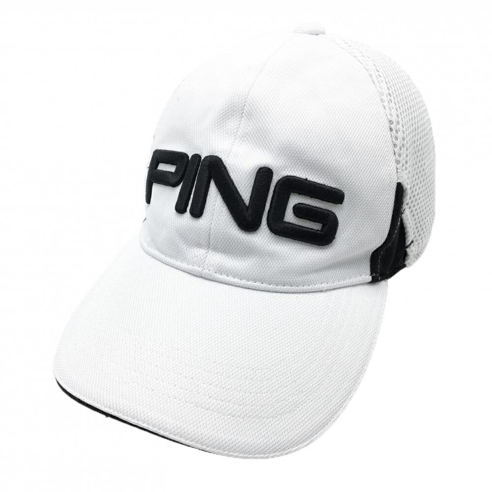 商品説明 ブランド PING アイテム キャップ 表記サイズ ONE SIZE ※海外サイズの場合もございます。必ず実寸サイズをご確認ください。 実寸サイズ つば：約7.5cm ※実寸サイズの採寸方法については、こちらをご覧ください。 ★実寸サイズは平台に平置きして外寸を測定しており、商品によっては若干の誤差が生じます。数cmの誤差は予めご了承くださいませ。 特徴・仕様 付属品 商品ランク B+ コメント サイド・額・つば裏汚れ 商品ランク（ゴルフウェア） N 新品（タグ付き) S 新品未使用品（タグなし） A+ 使用感や汚れ等がない、または目立たない綺麗な中古品 A 使用感や汚れ等が少ない美品や良品 B+ 使用感や中小の汚れ等がある一般的な中古品 B 使用感や大中の汚れ等がある一般的な中古品 C 使用感や大中の汚れ、小さな穴等がある中古品 商品ランク（ゴルフシューズ） N 新品（タグ付き) S 新品未使用品（タグなし） A+ しわや汚れ等がない、または少ない綺麗な中古品 A しわや小さな汚れはあるが、使用感が少ない美品や良品 B+ しわや中小の汚れ、使用感がある一般的な中古品 B しわや大中の汚れ、使用感がある一般的な中古品 C しわや大中の汚れ、使用感がある中古品 D しわや大きな汚れ、使用感がある中古品 &nbsp;★A+～CランクはUSED品となりますので、神経質な方はご入札をお控えください。 &nbsp;★Nランクは新品商品ですが、一部保管時による汚れ等があります。商品説明や写真で必ずご確認ください。　