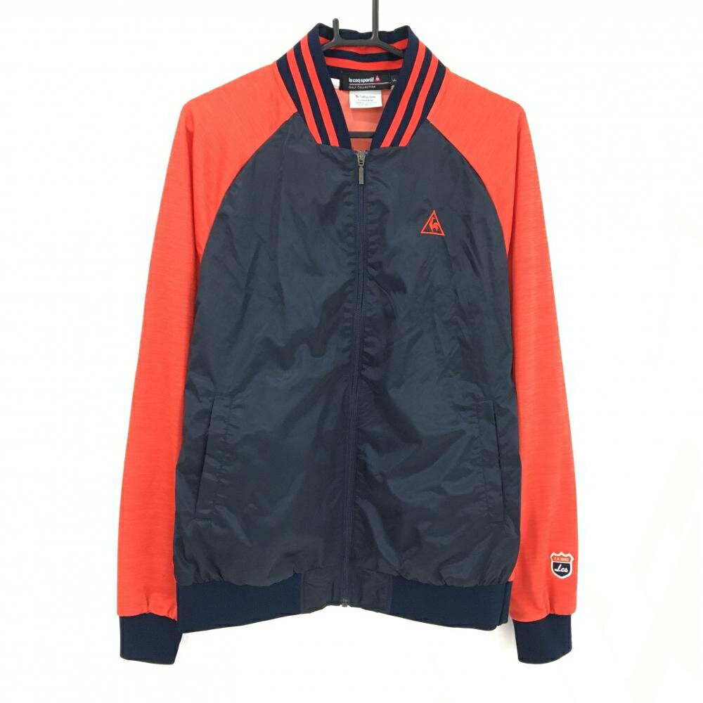 商品説明 ブランド le coq sportif アイテム ジャケットブルゾン 表記サイズ LL ※海外サイズの場合もございます。必ず実寸サイズをご確認ください。 実寸サイズ 　ゆき丈：約92cm　身幅：約57.5cm　着丈：約66cm ※実寸サイズの採寸方法については、こちらをご覧ください。 ★実寸サイズは平台に平置きして外寸を測定しており、商品によっては若干の誤差が生じます。数cmの誤差は予めご了承くださいませ。 特徴・仕様 適応時期 春 ・ 秋 商品ランク B+ コメント 腰・袖糸引き複数、袖口毛羽立ち少 商品ランク（ゴルフウェア） N 新品（タグ付き) S 新品未使用品（タグなし） A+ 使用感や汚れ等がない、または目立たない綺麗な中古品 A 使用感や汚れ等が少ない美品や良品 B+ 使用感や中小の汚れ等がある一般的な中古品 B 使用感や大中の汚れ等がある一般的な中古品 C 使用感や大中の汚れ、小さな穴等がある中古品 商品ランク（ゴルフシューズ） N 新品（タグ付き) S 新品未使用品（タグなし） A+ しわや汚れ等がない、または少ない綺麗な中古品 A しわや小さな汚れはあるが、使用感が少ない美品や良品 B+ しわや中小の汚れ、使用感がある一般的な中古品 B しわや大中の汚れ、使用感がある一般的な中古品 C しわや大中の汚れ、使用感がある中古品 D しわや大きな汚れ、使用感がある中古品 &nbsp;★A+～CランクはUSED品となりますので、神経質な方はご入札をお控えください。 &nbsp;★Nランクは新品商品ですが、一部保管時による汚れ等があります。商品説明や写真で必ずご確認ください。　